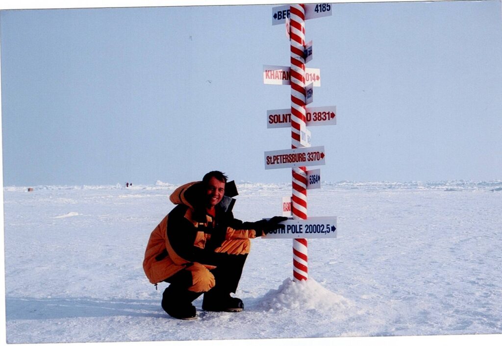Polar expedition across shifting sea ice